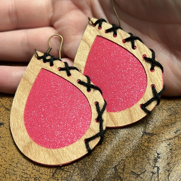 Handcrafted tear drop shaped hand stitched earrings, make your own - Picture 1 of 11